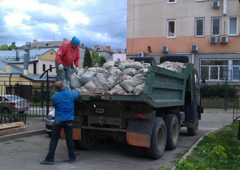 Вывоз мусора из новостройки в Санкт-Петербурге – ПроМусор, контейнеры, уборка и грузчики от 2232 руб