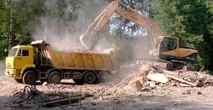 Вывоз бетонного боя и ЖБИ отходов в Санкт-Петербурге от ПроМусор, цена от 2870 руб., утилизация и переработка